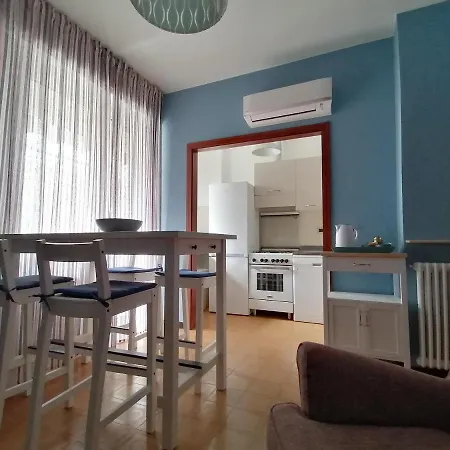 P In Centro Apartament Sestri Levante