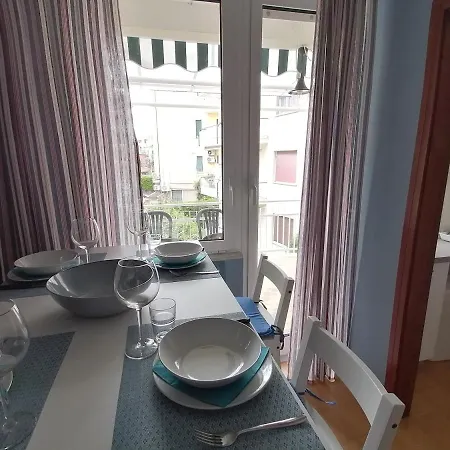 P In Centro * Sestri Levante